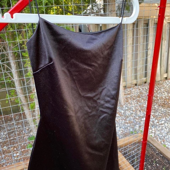 silk windsor dress - Picture 2 of 4